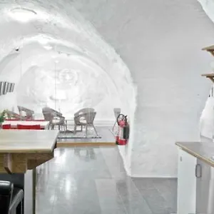  Hostel Ramilton Old Town